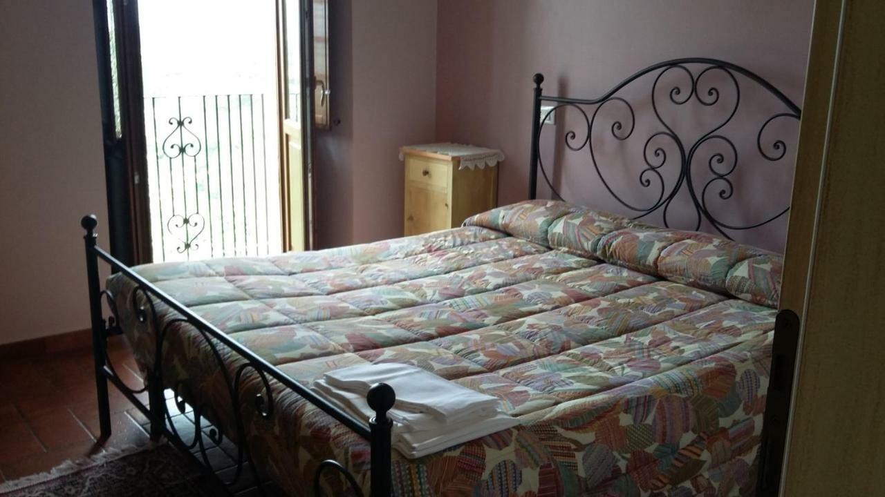 Alloggi Agrituristici Antica Dimora Villa San Demetrio ne' Vestini Екстериор снимка